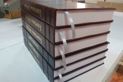 церковная книга с тиснением на обложке